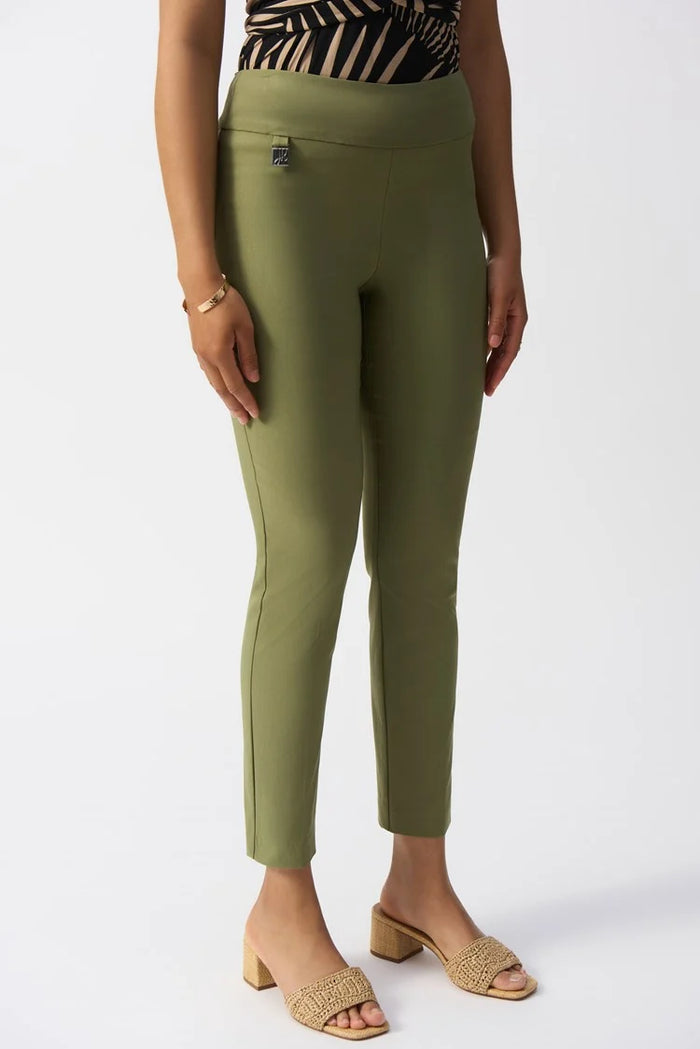 JOSEPH RIBKOFF | Classic Slim Pant Cactus