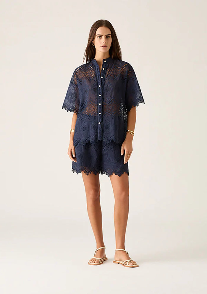 MOS THE LABEL | MARIANA EMBROIDERY BLOUSE | NAVY