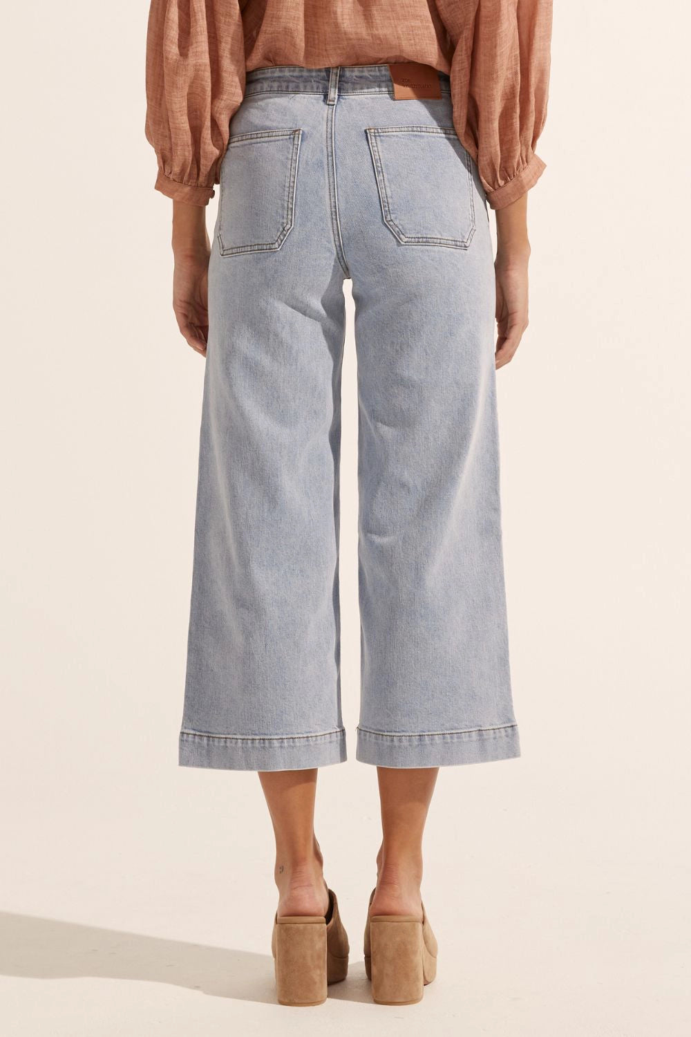 ZOE KRATZMANN | ESTABLISH JEAN LIGHT WASHED DENIM